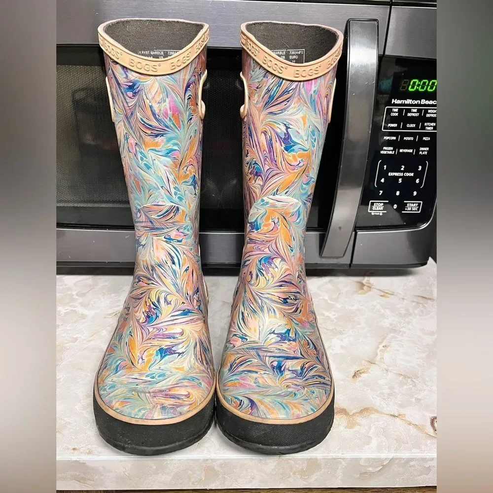 Bogs Pink Marble RainBoot Youth Girl Sz 4